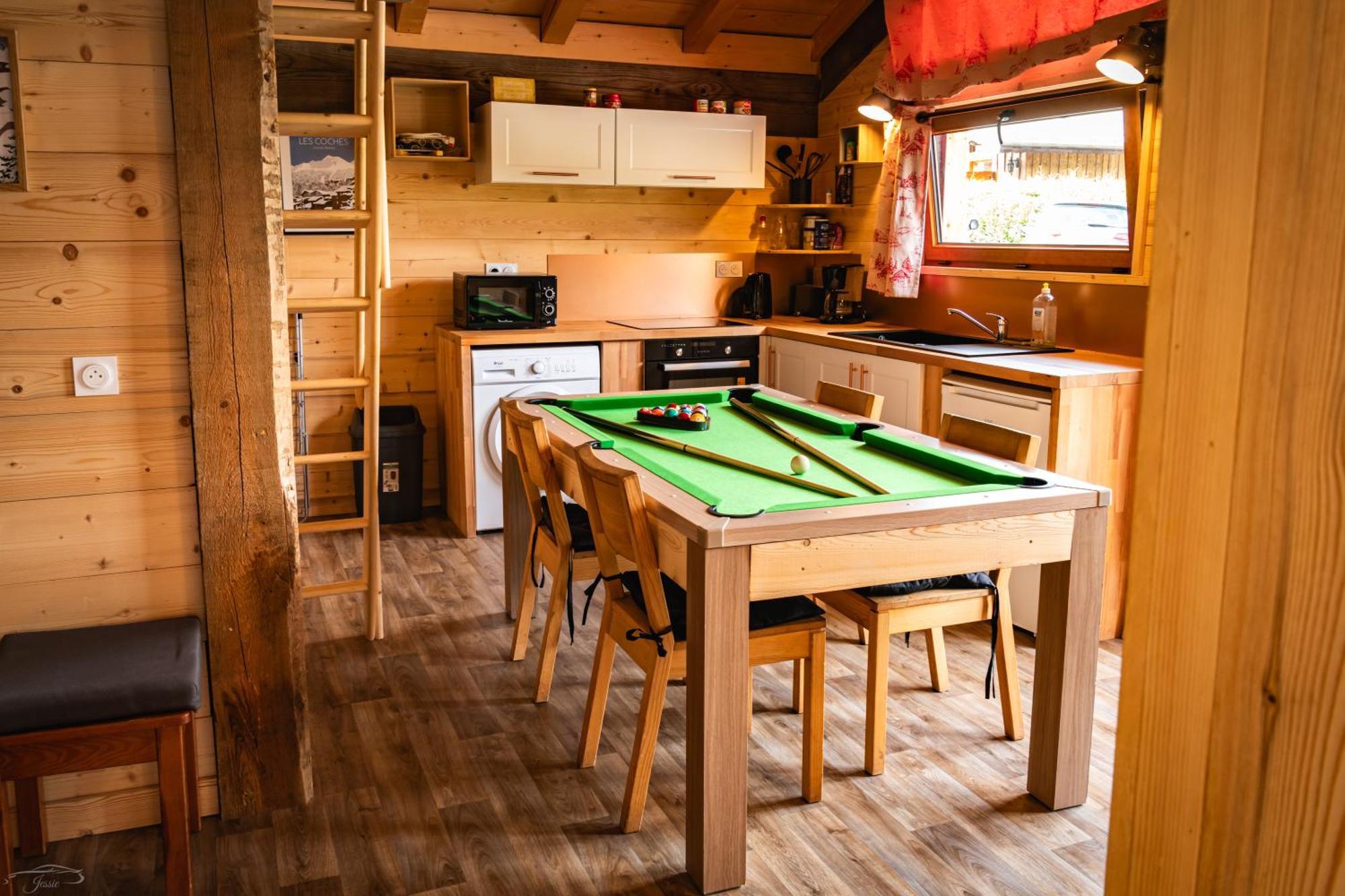Balneo Billard Savoie Vue La Plagne-Tarentaise